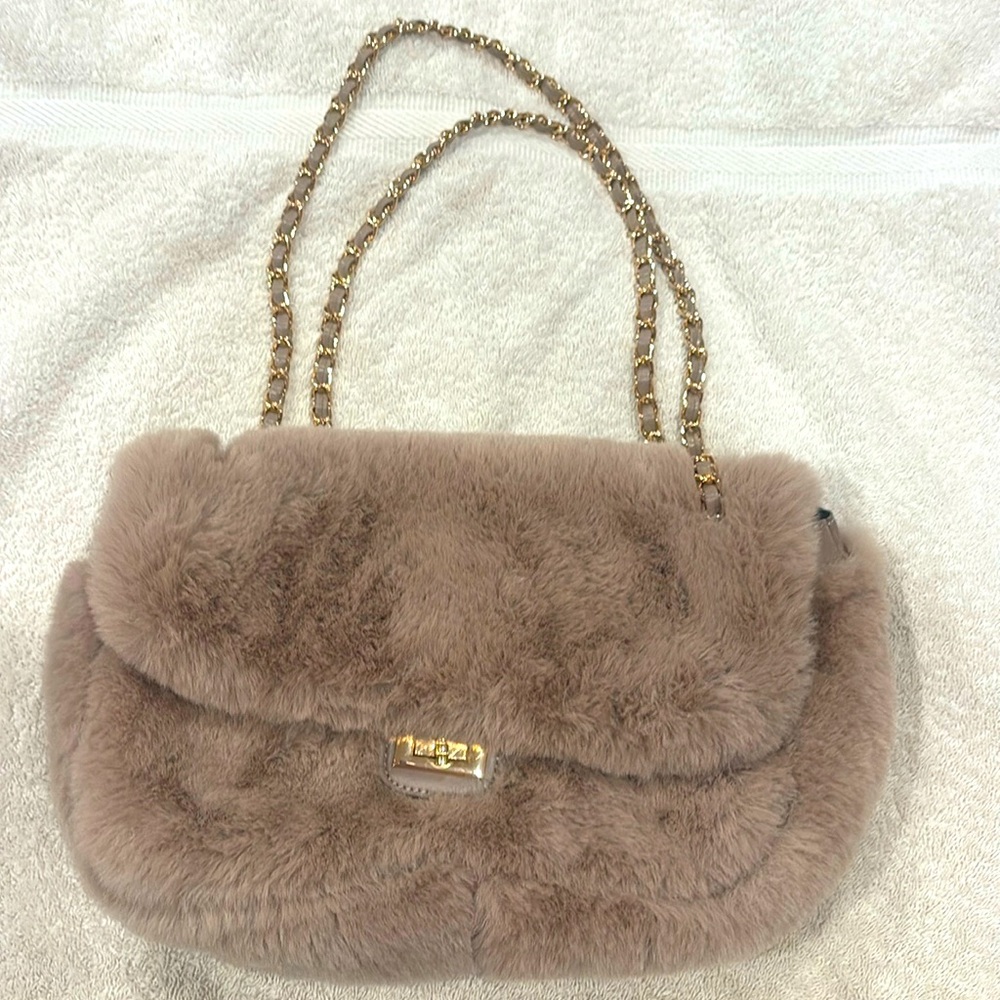 Fur Pocketbook